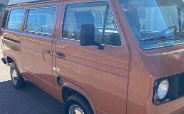 Volkswagen-Vanagon-1982-Brown-3