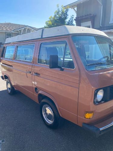 Volkswagen-Vanagon-1982-Brown-3