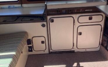Volkswagen-Vanagon-1982-Brown-8