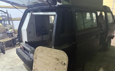 Volkswagen-Vanagon-1991-33