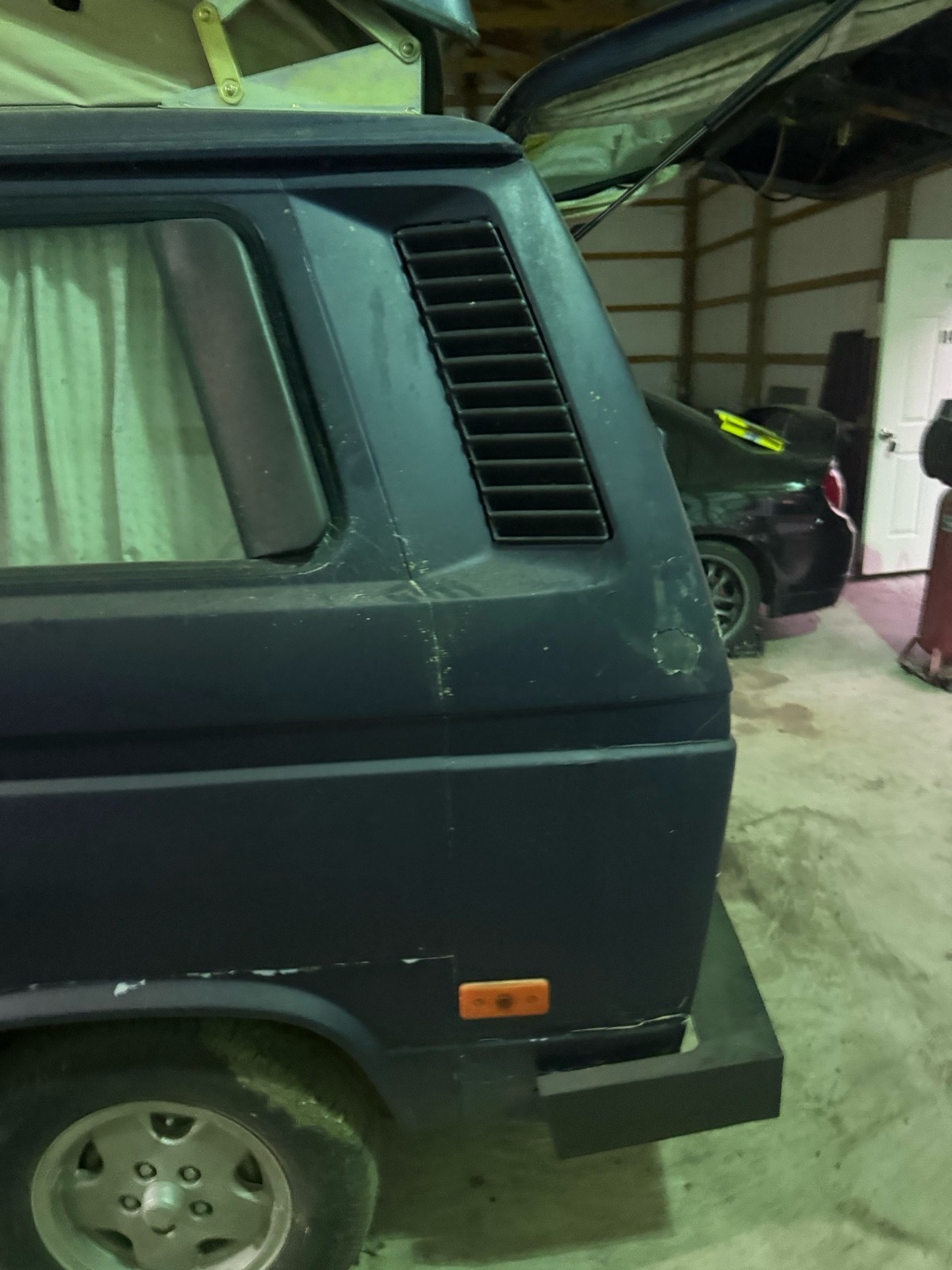 Volkswagen-Vanagon-1991-6