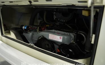 Volkswagen-Westfalia-Camper-1973-Van-31