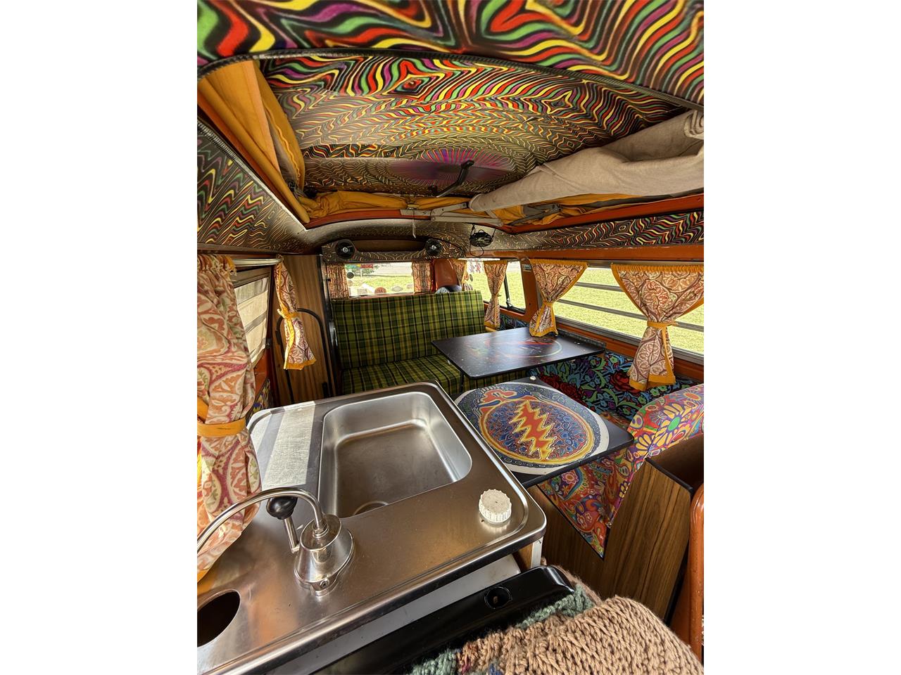 Volkswagen-Westfalia-camper-1973-Orange-Orangetrippy-9