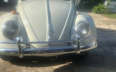 Volkswagen-beetle-1966-white-1