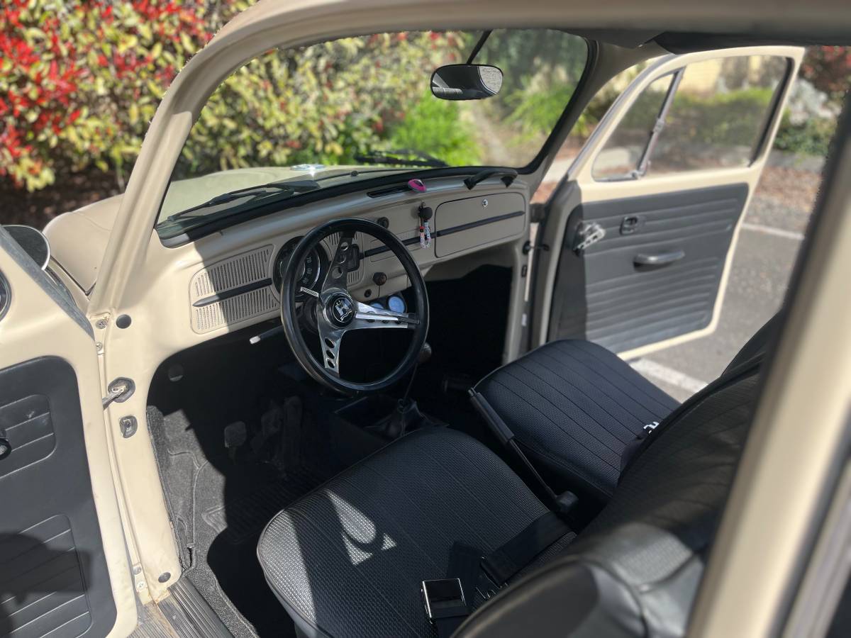 Volkswagen-beetle-1967-custom-4