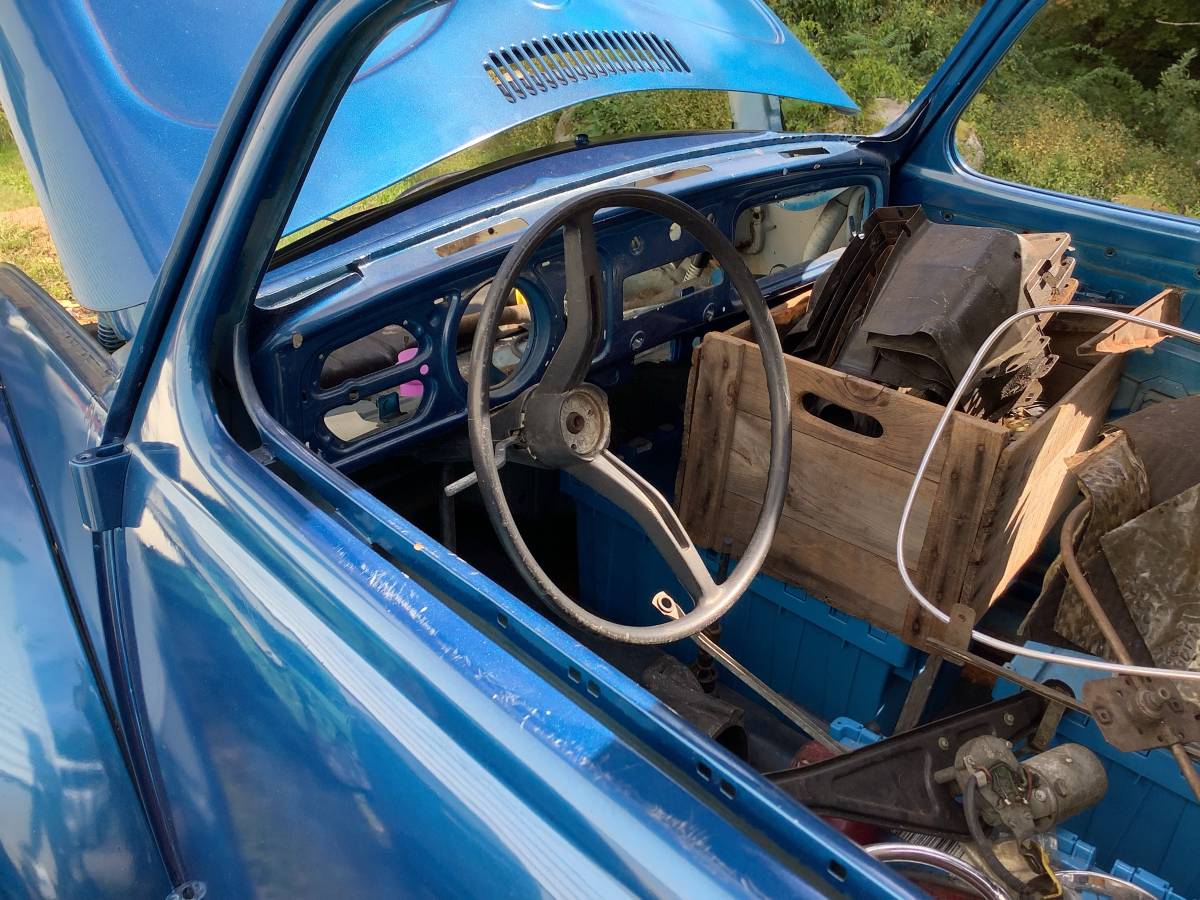 Volkswagen-beetle-1968-blue-1