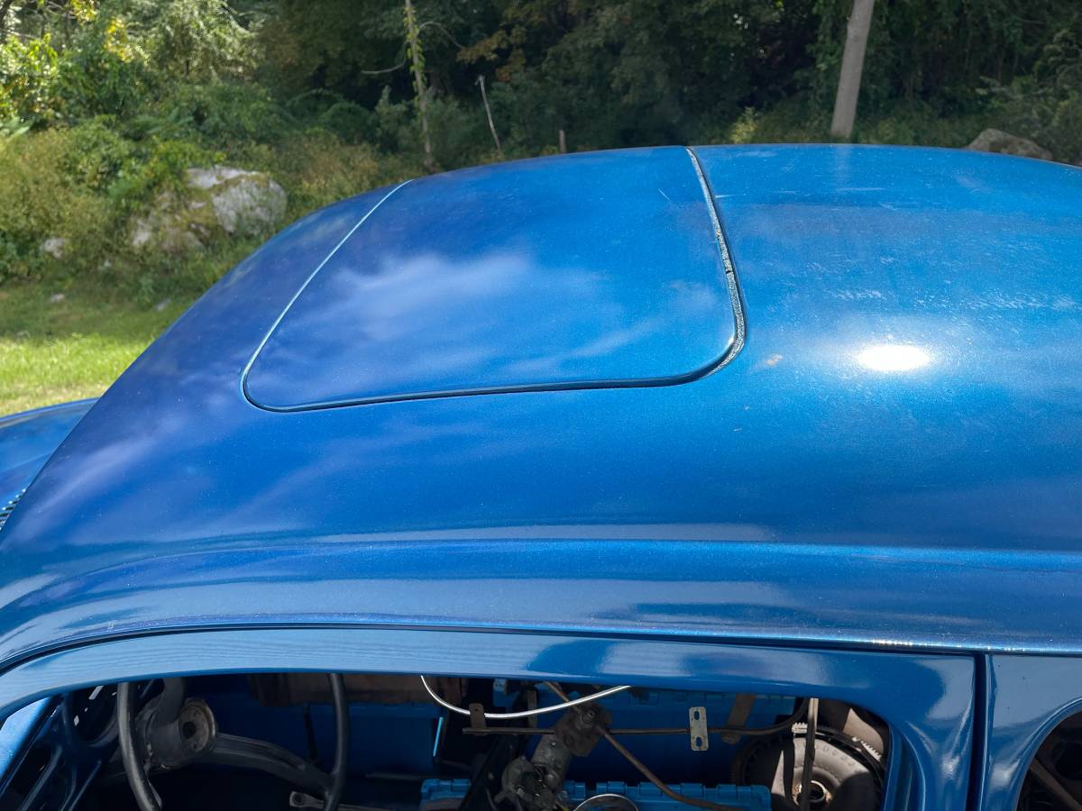 Volkswagen-beetle-1968-blue-12