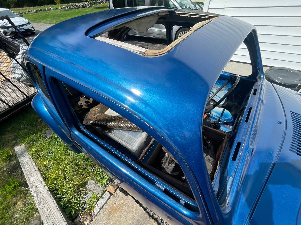 Volkswagen-beetle-1968-blue-18