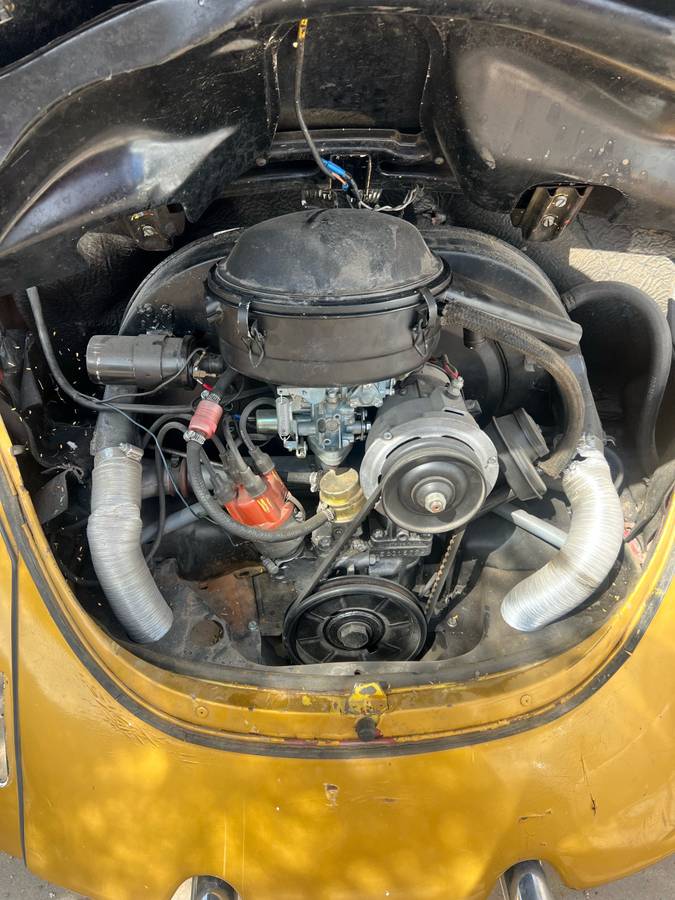 Volkswagen-beetle-1971-9