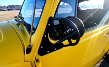 Volkswagen-beetle-1971-yellow-14