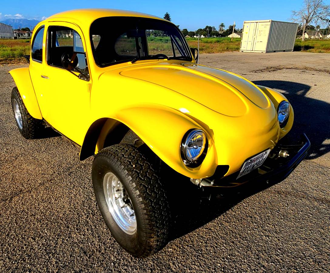 Volkswagen-beetle-1971-yellow-4