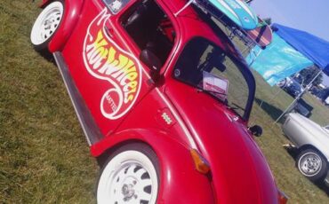 Volkswagen-beetle-1973-red