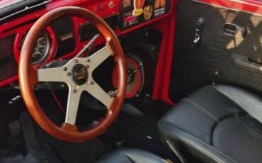 Volkswagen-beetle-1973-red-9
