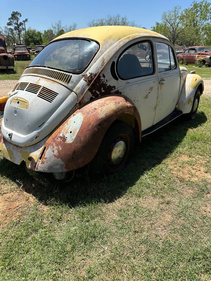 Volkswagen-beetle-1973-yellow-9
