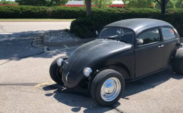 Volkswagen-beetle-1974-black-7