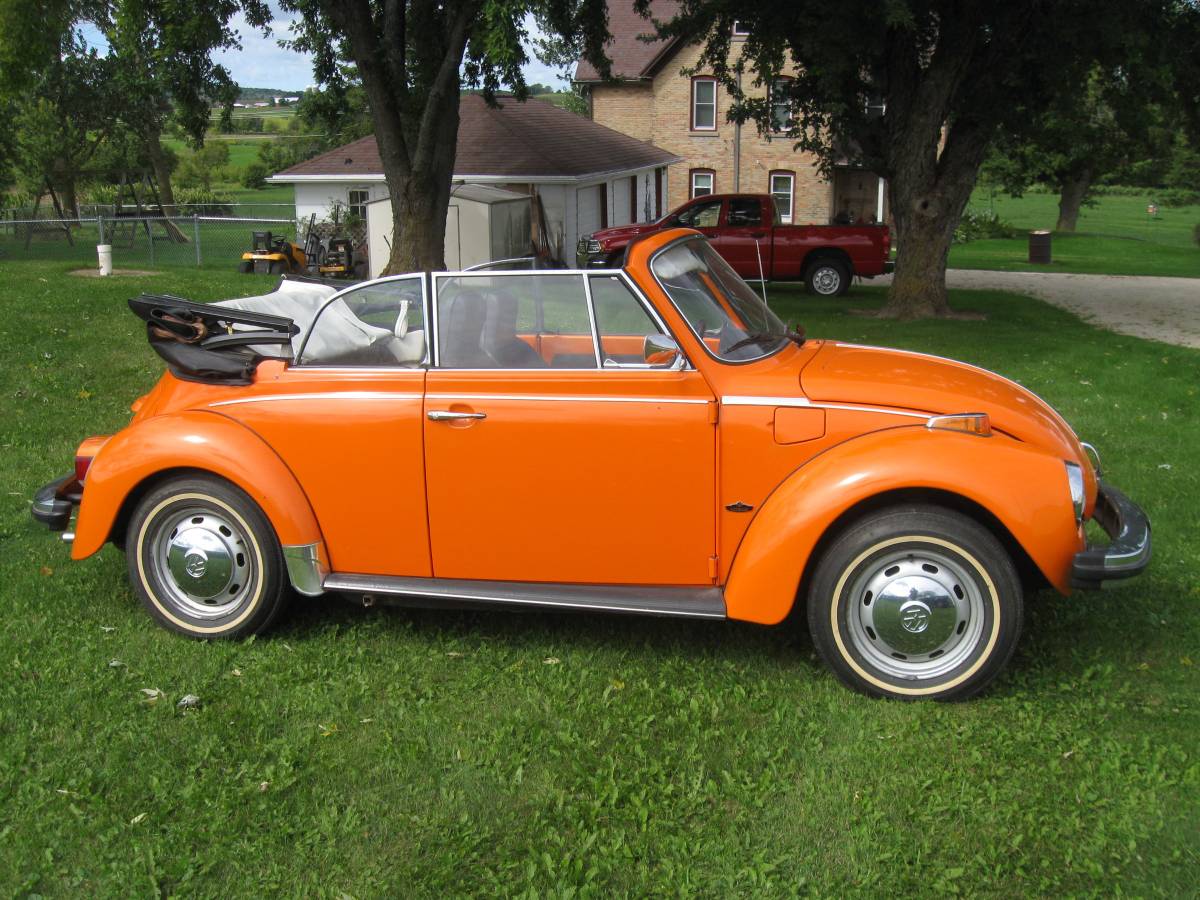 Volkswagen-beetle-1976-orange-2