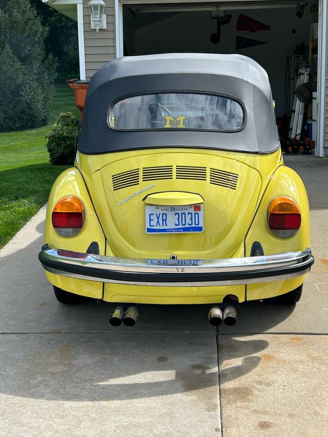 Volkswagen-beetle-1979-yellow-5