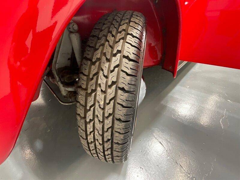 Volkswagen-beetle-classic-2dr-1965-red-22