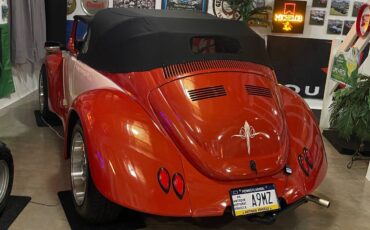 Volkswagen-beetle-convertible-1971-custom-13
