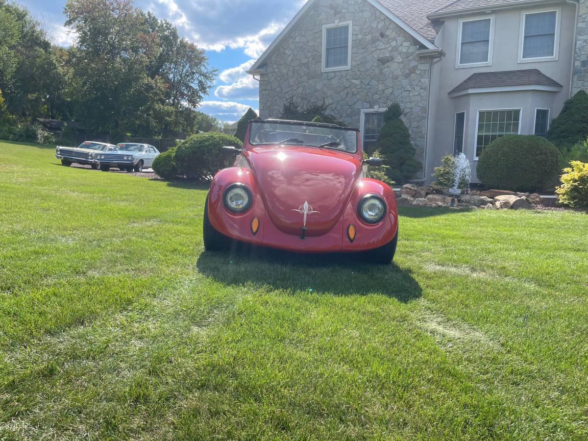 Volkswagen-beetle-convertible-1971-custom-3