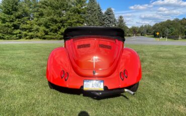 Volkswagen-beetle-convertible-1971-custom-7
