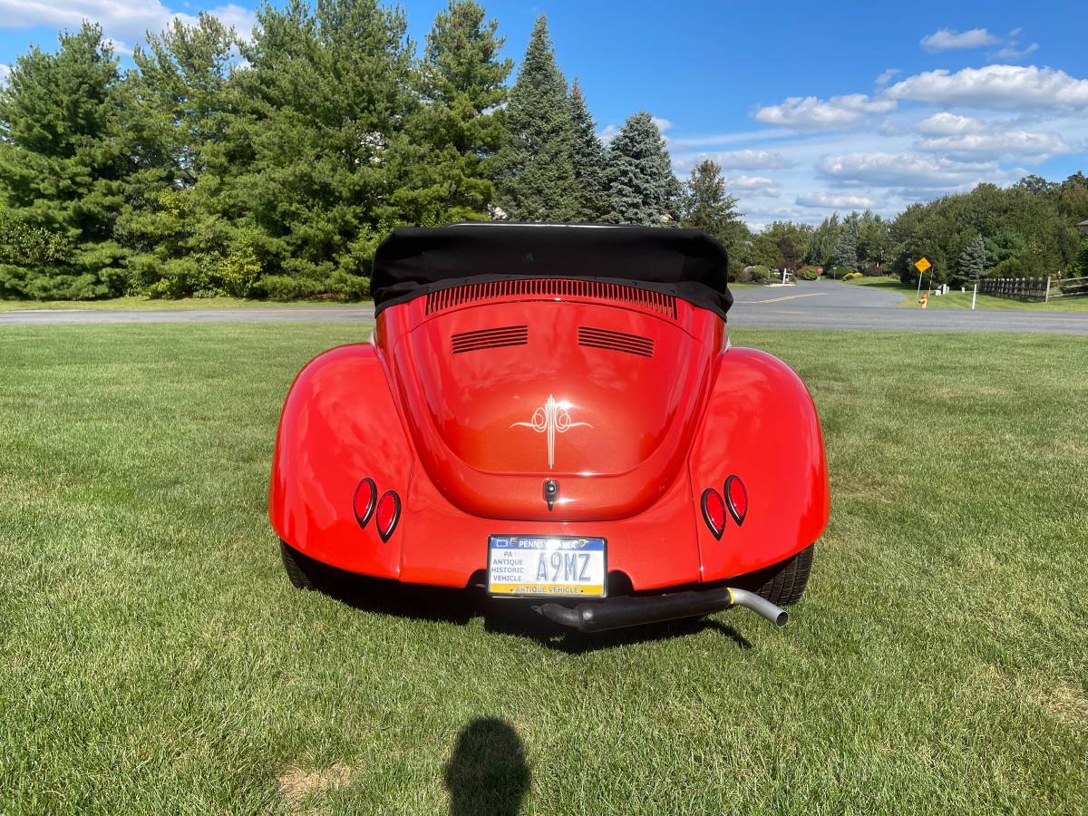 Volkswagen-beetle-convertible-1971-custom-7