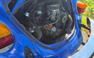 Volkswagen-beetle-convertible-1977-blue-10