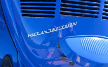 Volkswagen-beetle-convertible-1977-blue-9