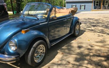Volkswagen-beetle-convertible.-1978-blue