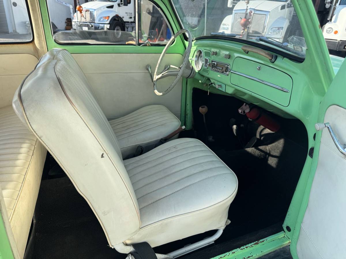 Volkswagen-bug-1964-green-30
