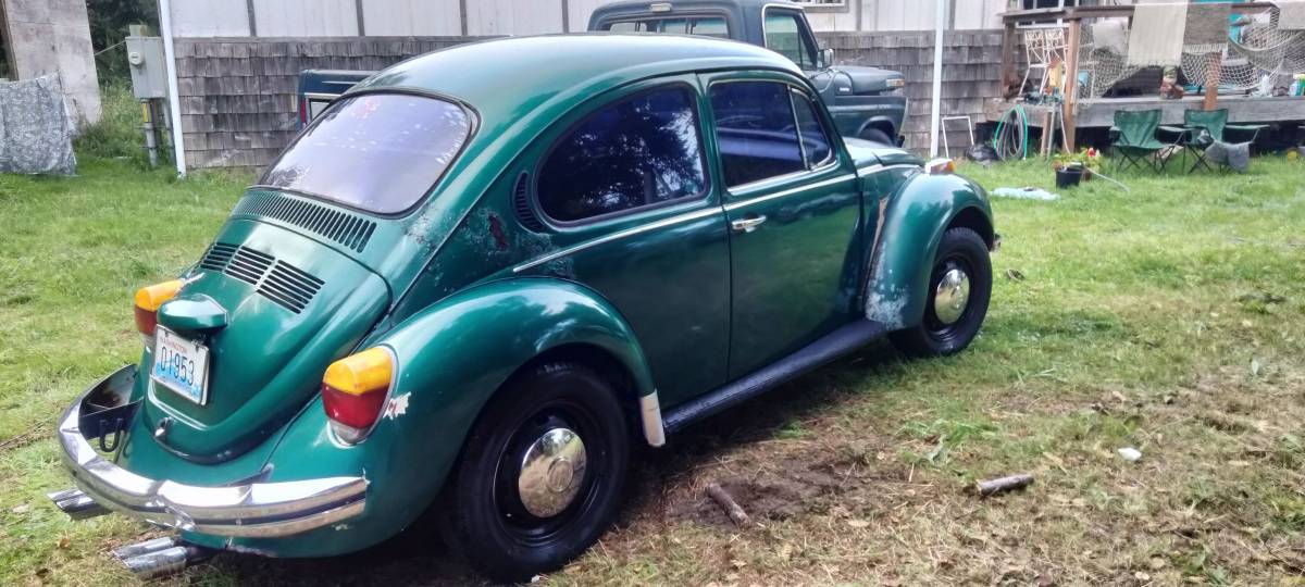 Volkswagen-bug-1973-green-4
