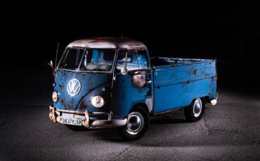 Volkswagen-bus-1959-blue