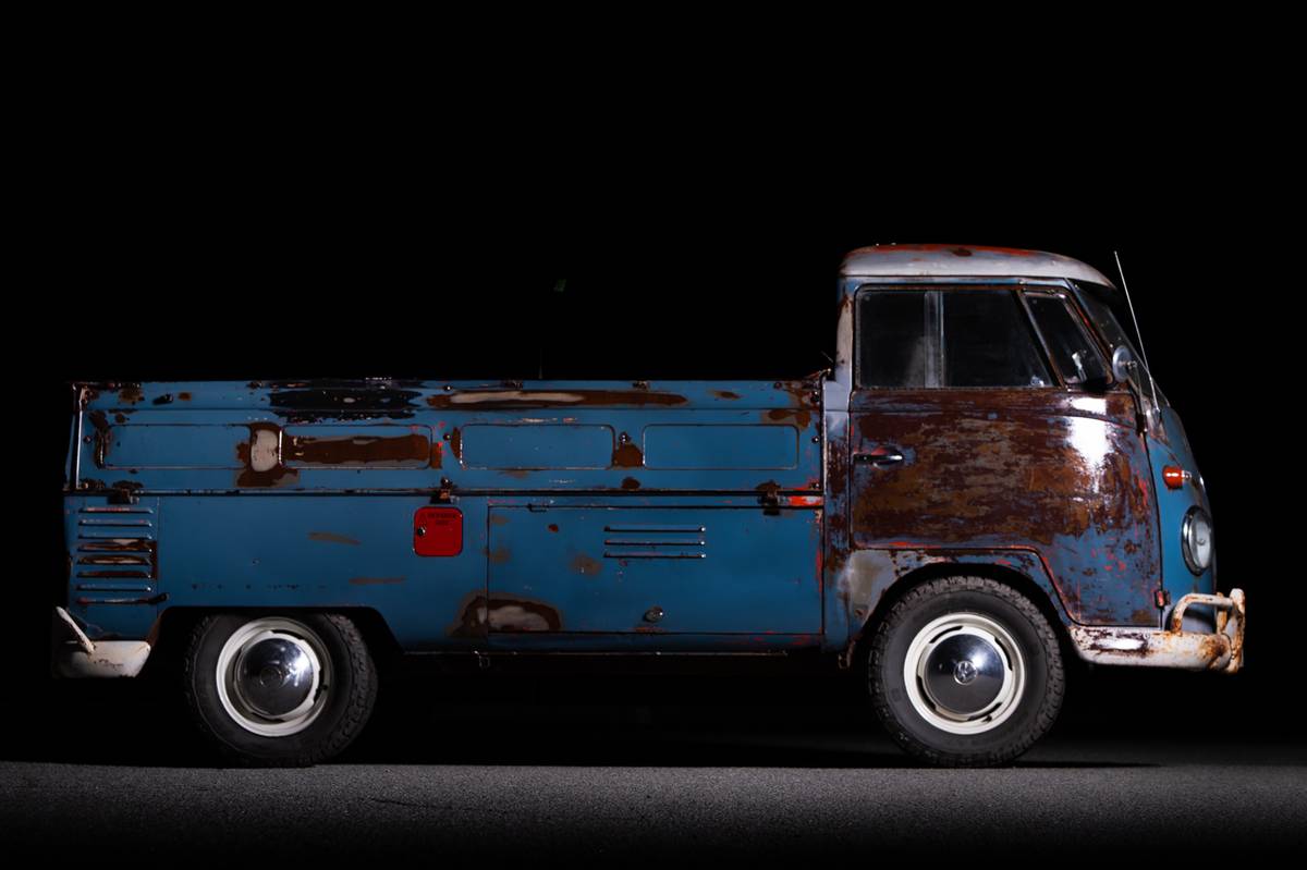 Volkswagen-bus-1959-blue-5