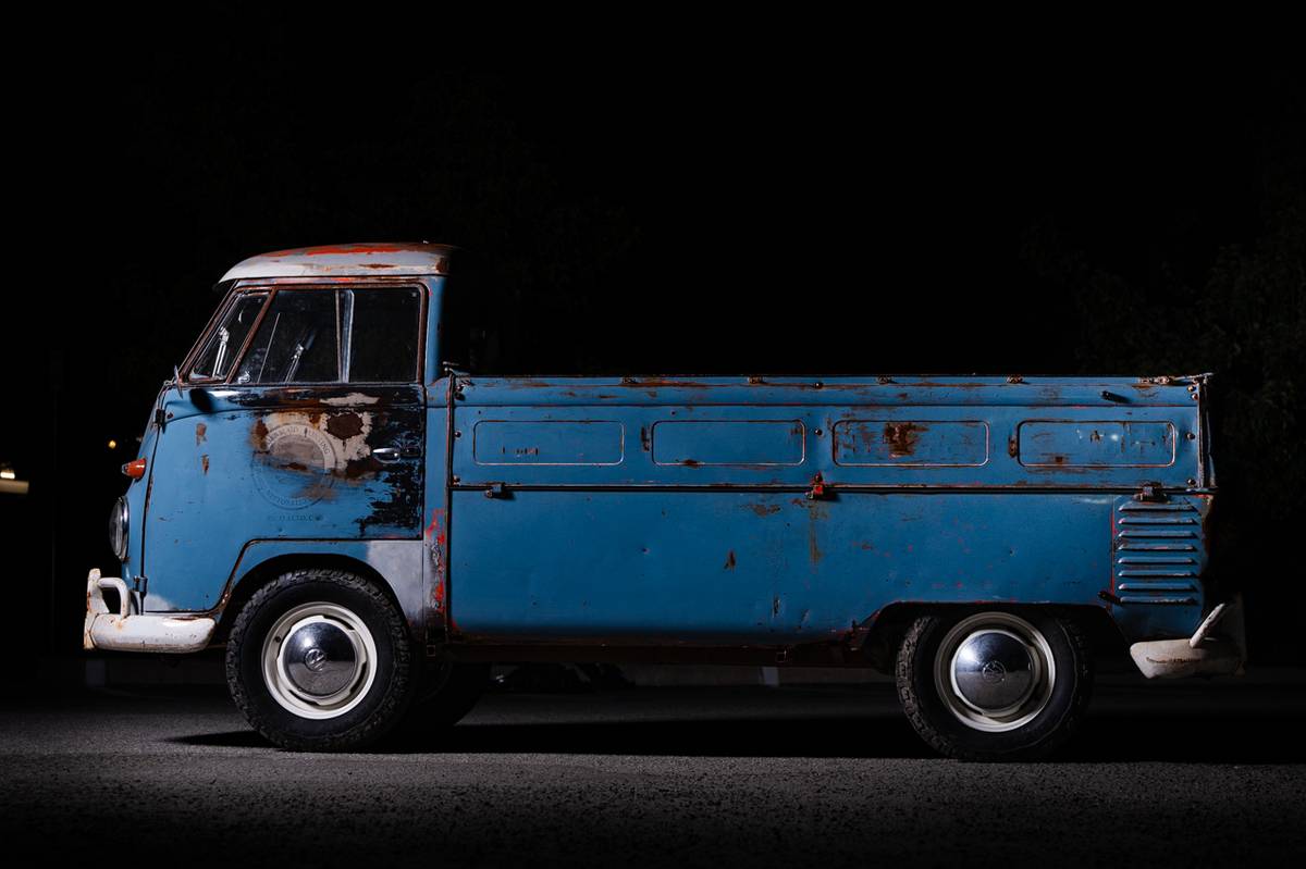 Volkswagen-bus-1959-blue-9