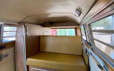 Volkswagen-bus-1972-2