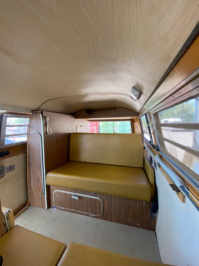 Volkswagen-bus-1972-2