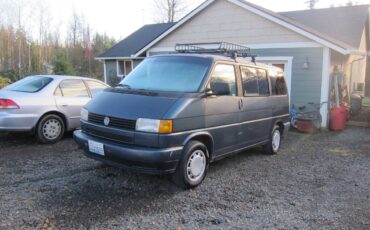Volkswagen-eurovan-mv-camper-1993-blue-2