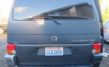 Volkswagen-eurovan-mv-camper-1993-blue-6