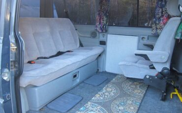 Volkswagen-eurovan-mv-camper-1993-blue-7