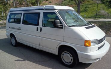 Volkswagen-eurovan-panel-van-1995-white-19