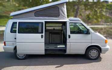 Volkswagen-eurovan-panel-van-1995-white-6