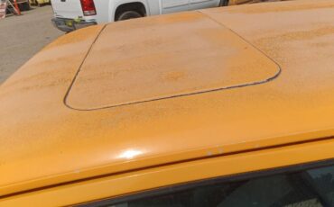 Volkswagen-golf-gti-electric-1983-orange-10