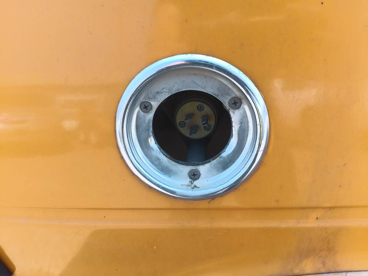 Volkswagen-golf-gti-electric-1983-orange-3