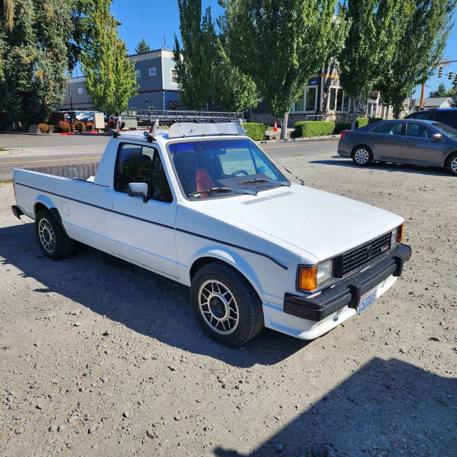Volkswagen-gti-1981-white-2