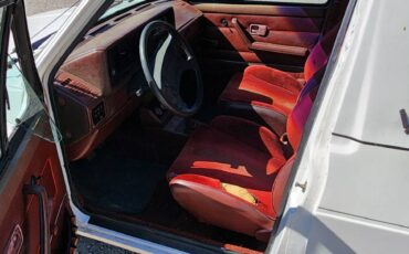 Volkswagen-gti-1981-white-3