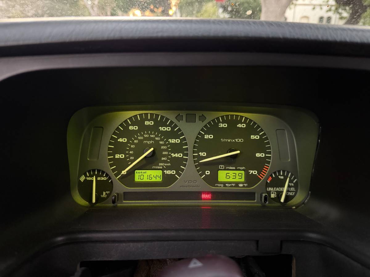 Volkswagen-jetta-glx-1995-black-10