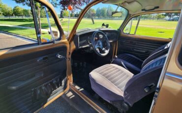 Volkswagen-passat-1976-9