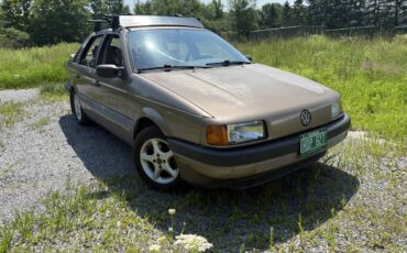 Volkswagen-passat-1990-brown-10