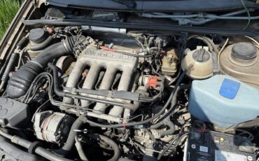 Volkswagen-passat-1990-brown