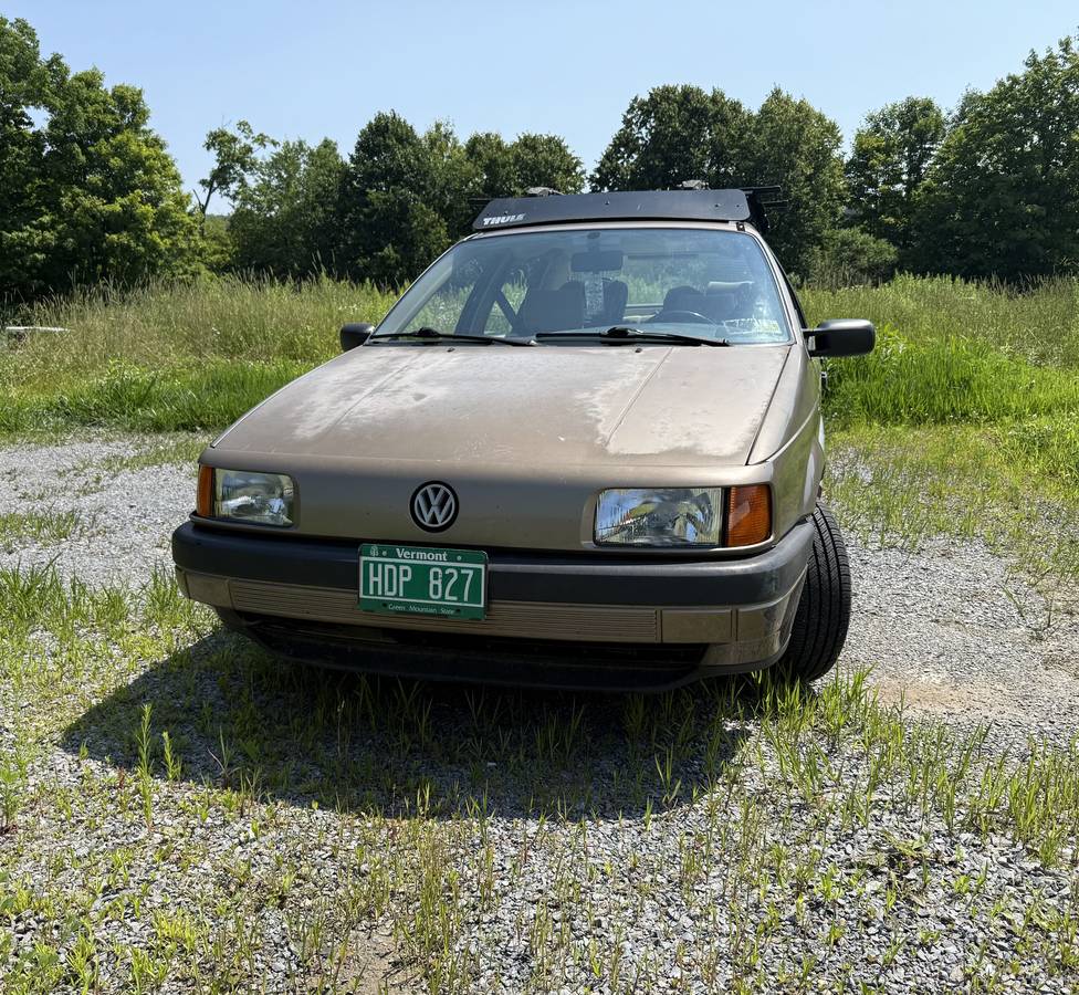 Volkswagen-passat-1990-brown-9
